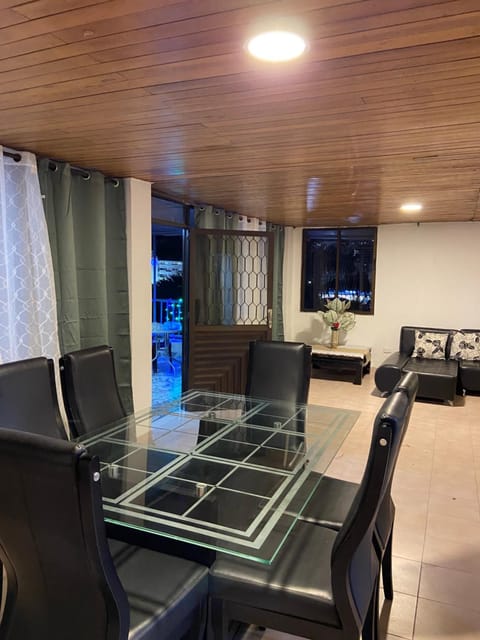 Penthouse 501 Apartment in Gaira