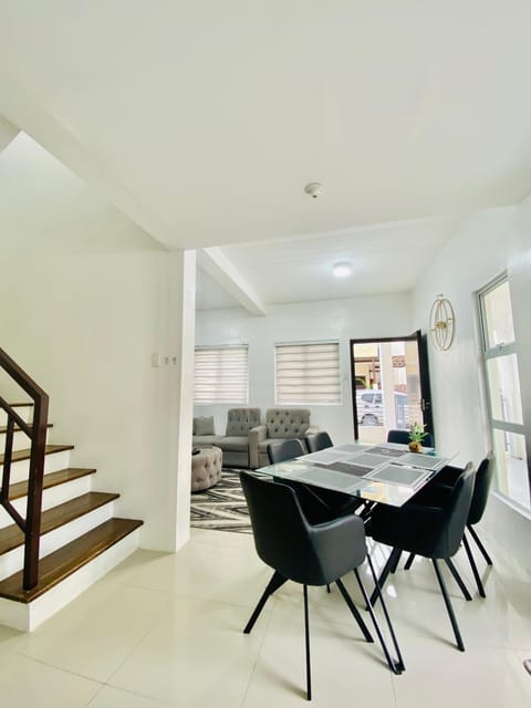 4 Bedrooms Two Storey Home Infront of Airport House in Davao City