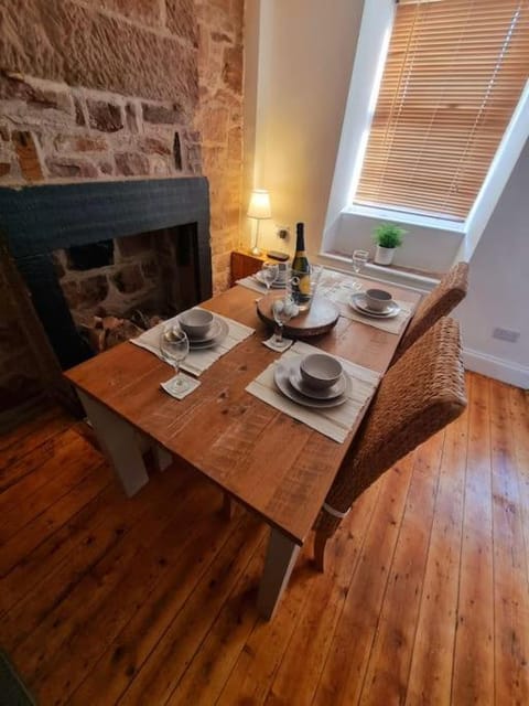 Cosy Kiln Cottage with log burner House in Copeland District