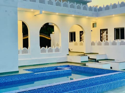 Pichola Lake House Villa in Udaipur