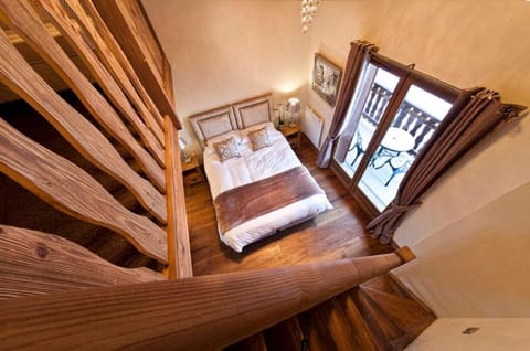 Chalet Pleney - Catered Chalet Includes Breakfast & Evening Meals Chalet in Morzine