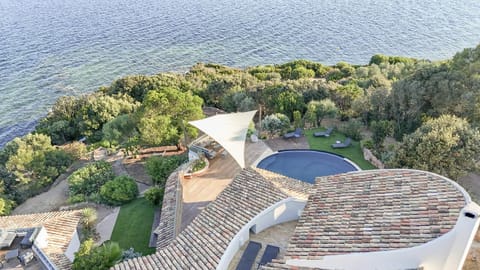 Bird's eye view, Pool view, Sea view, Swimming pool