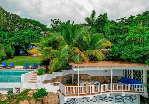 Patio, Garden, Balcony/Terrace, Garden view, Pool view