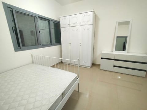 Al Khor Tower Apartment Bed and Breakfast in Ajman