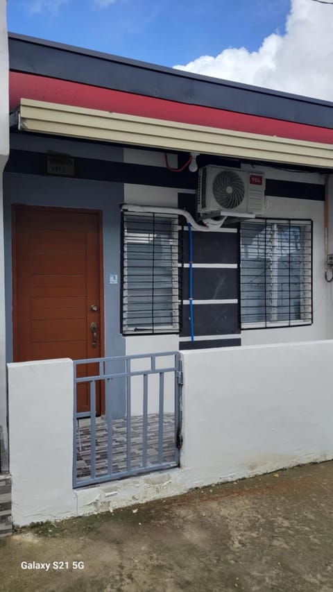 Cutie Patootie Gracie Apartment in Tagbilaran City