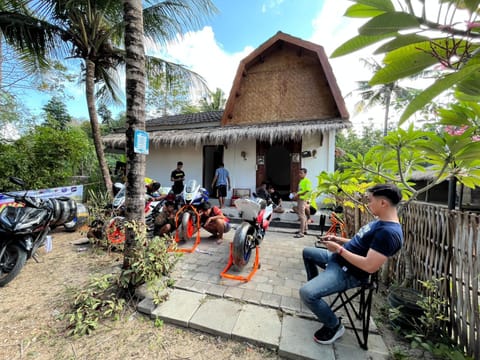 People, Garden, Garden view, group of guests