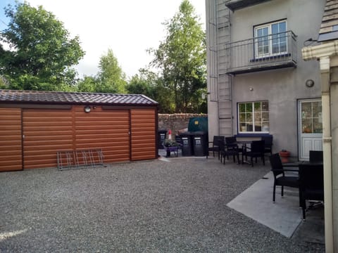 Property building, Patio