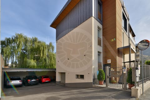Le Lion Apartments - Bike & Ski Copropriété in Aosta