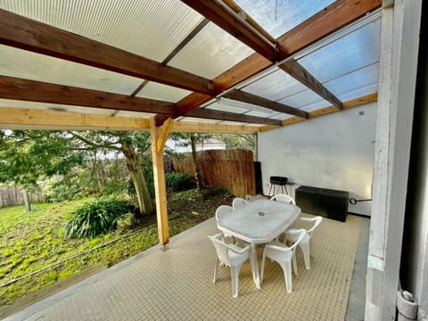 Balcony/Terrace, Garden view