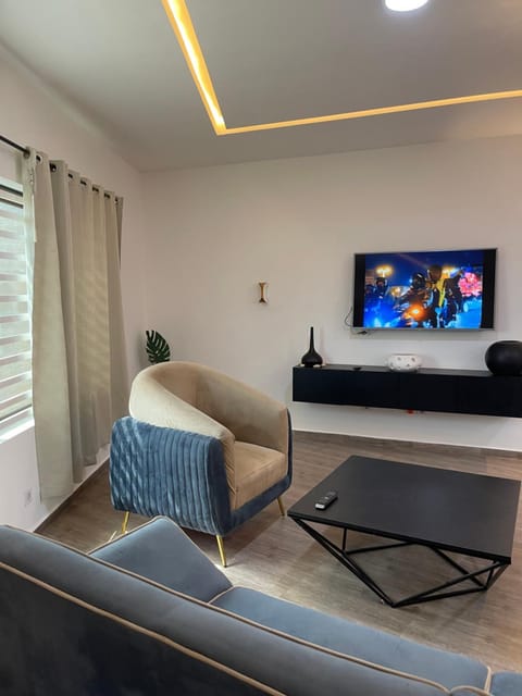 Luxe Home Suites Apartment in Lomé