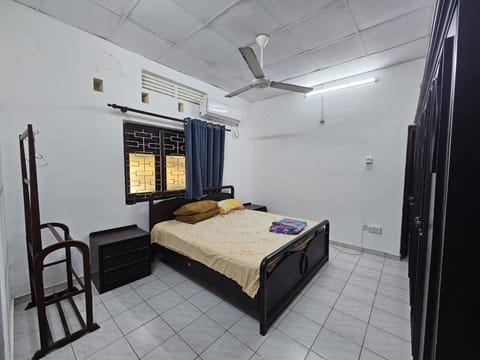 Emerald Guest House Apartment in Dehiwala-Mount Lavinia