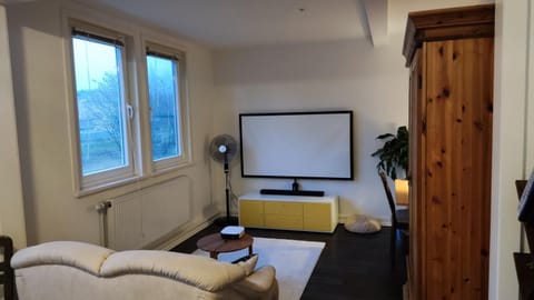 Gemütliches Zimmer am Bahnhof Vacation rental in Bielefeld