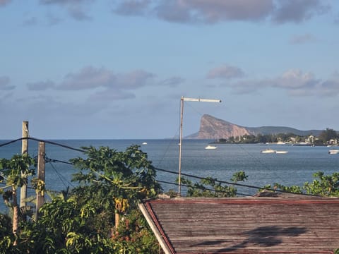 Natural landscape, Mountain view, Sea view