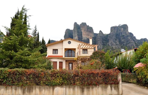 Property building, Nearby landmark, Natural landscape