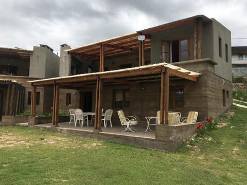 Property building, Patio, Spring, Day, Garden, View (from property/room), Balcony/Terrace, Garden view