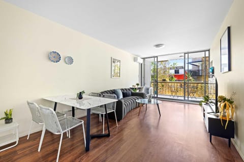 Modern Apt - Free Parking - Convenient Location Appartement in Kensington