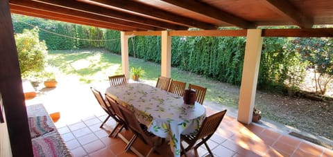 Casa en San Lorenzo Parque y Piscina Casa in Villa San Lorenzo