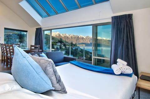 Natural Vistas Apartment in Queenstown