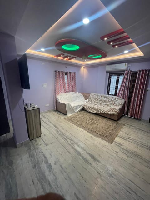 Hotel Duplex Hotel in Hyderabad