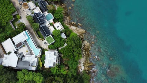 Rare Luxury Kamala Rock Cliff Pool Villa 6 Bedrooms plus 8 Bathrooms Villa in Kamala