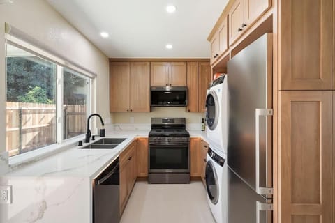 Urban Oasis - Just Remodeled Casa in Mira Mesa