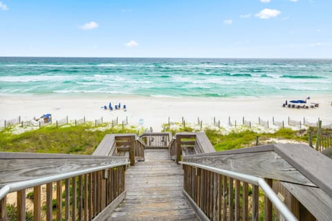 Wave on Wave by Stay on 30A- Pool, Bikes House in Seacrest