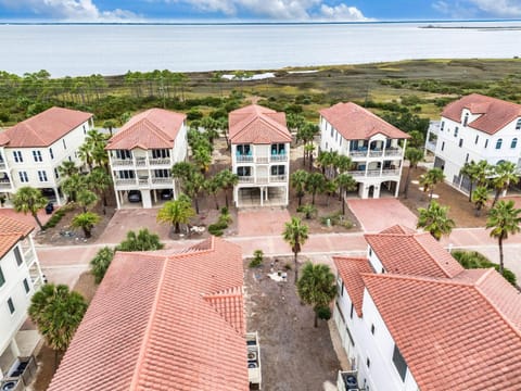 On Island Time House in Saint George Island