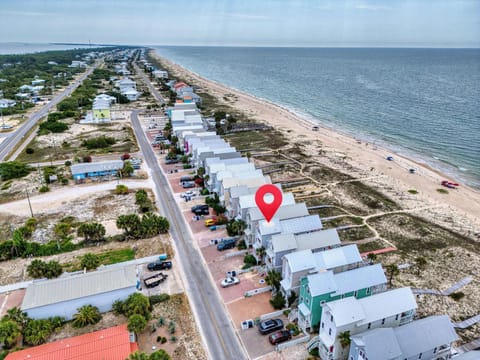 Splash House in Saint George Island