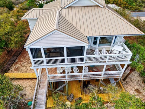 Caspia House in Saint George Island