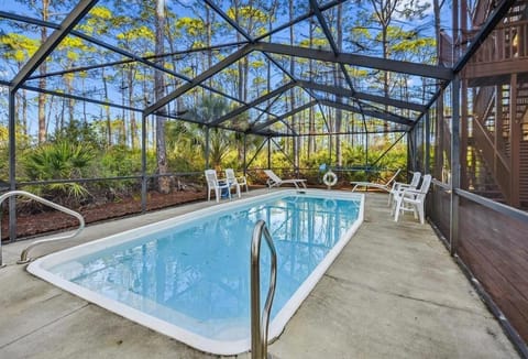 Silver Lining House in Saint George Island