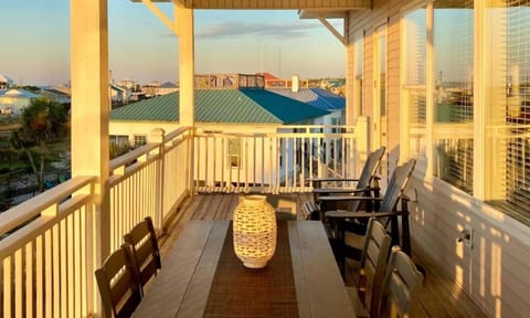 Blue Skies House in Saint George Island