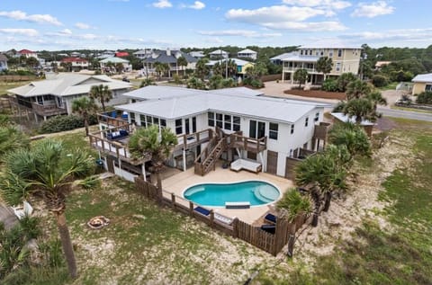 Oceans Nine House in Saint George Island