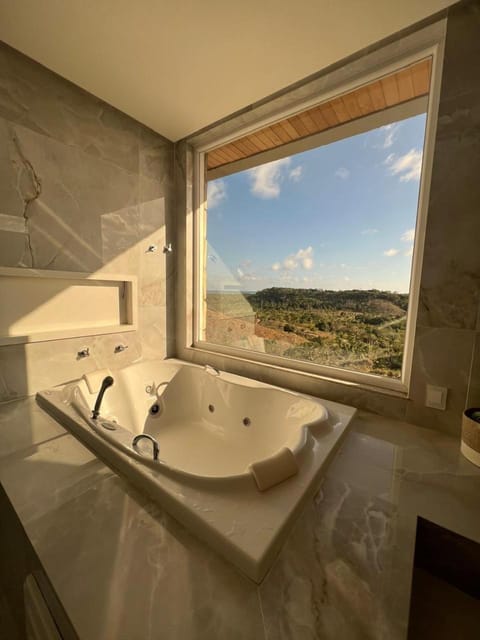 Natural landscape, Hot Tub, Mountain view, Bath