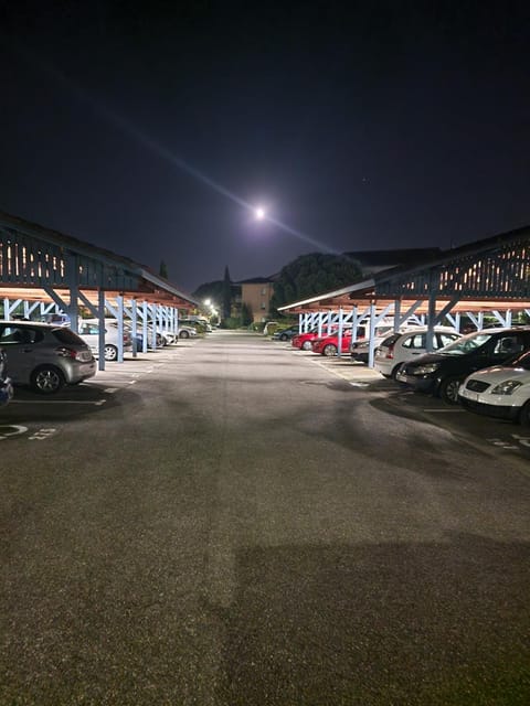 Night, Parking