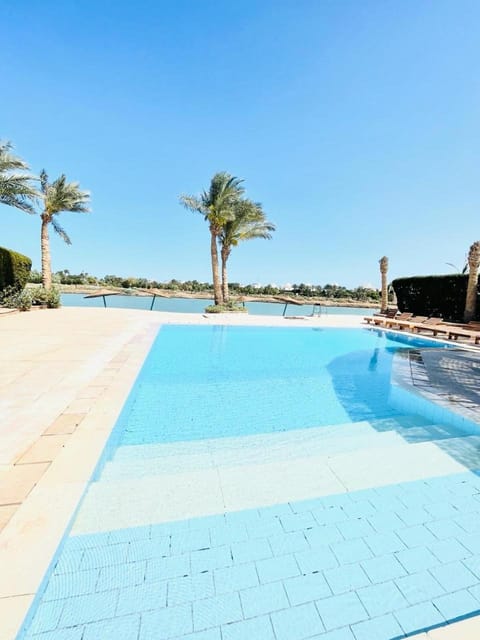 5 bedroom villa with private pool west golf elgouna Villa in Hurghada