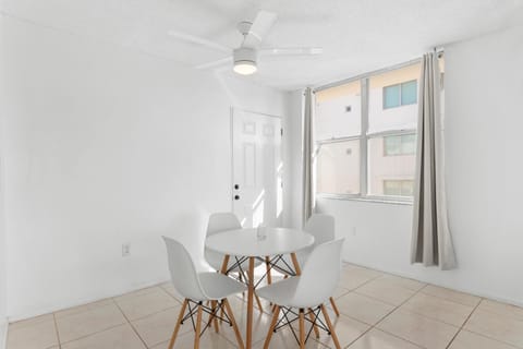 Bay Harbor Sunset Apt 3C Apartment in Surfside