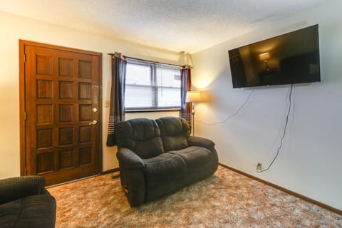 5 Mi to Hutchinson Attractions Cozy Apt Apartment in Hutchinson