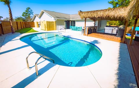 Pool view, Swimming pool