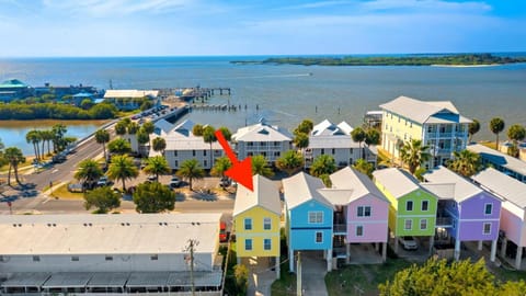 Marigold and Daisy House in Cedar Key