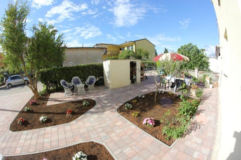 BBQ facilities, Garden, Communal kitchen, Garden view