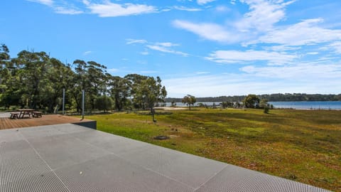 Patio, Lake view