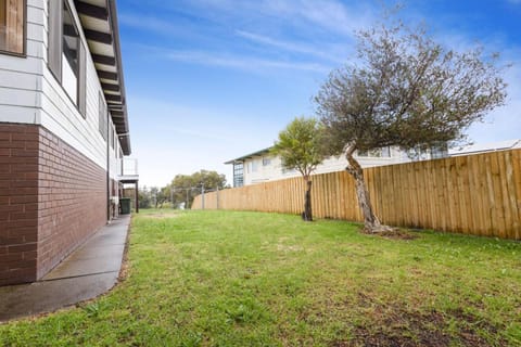 Coastal Crest House in Lakes Entrance