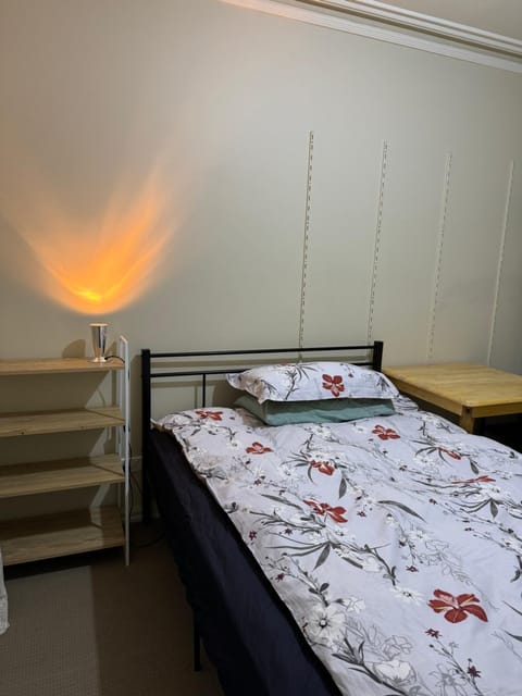 Couple room with shared bathroom Location de vacances in Glen Waverley