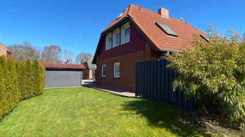 Property building, Garden view