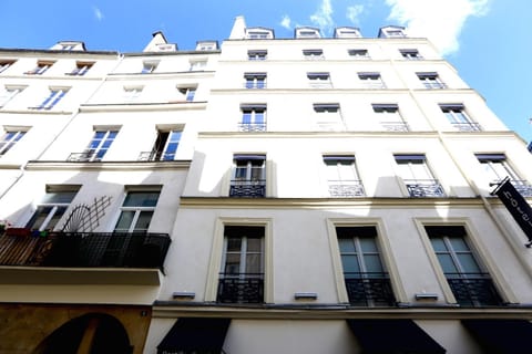 Property building, Facade/entrance, Neighbourhood