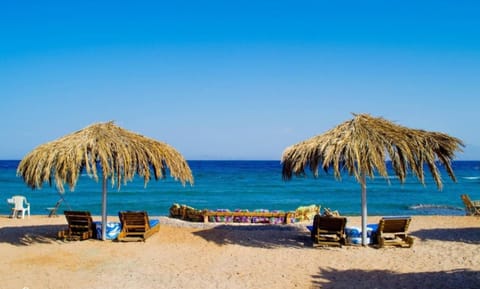 Nearby landmark, Day, Natural landscape, Beach, Sea view, sunbed