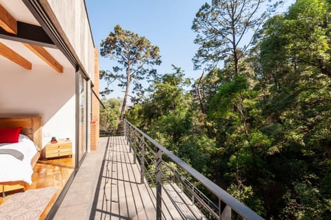 View (from property/room), Balcony/Terrace, Bedroom