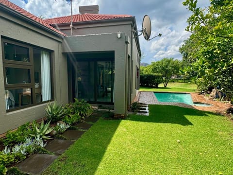 Garden, Pool view