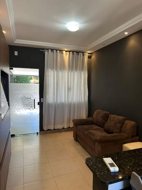 Casa Florida, Aeroporto Apartment in Londrina