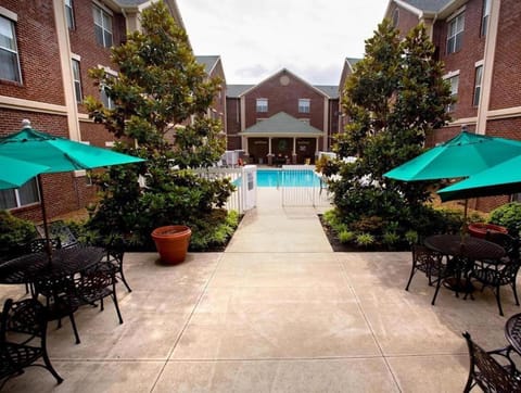 homewood suites by hilton Hotel in Brentwood